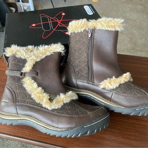Jambu All Terra Design Winter Boots NWOT